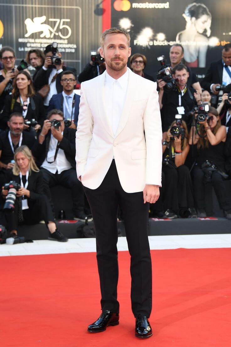 Ryan Gosling Suit Moments