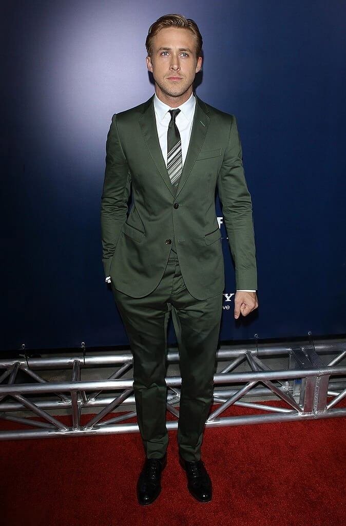 Ryan Gosling Suit Moments