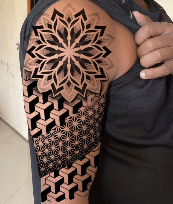The Geometric Half Sleeve