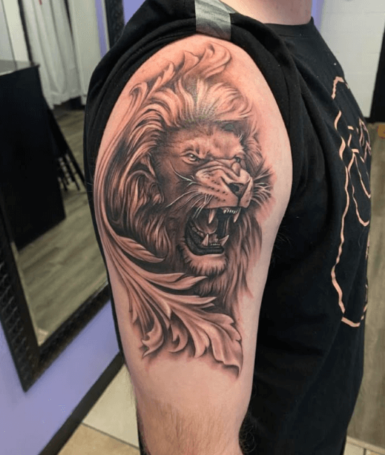 The Lion Half Sleeve