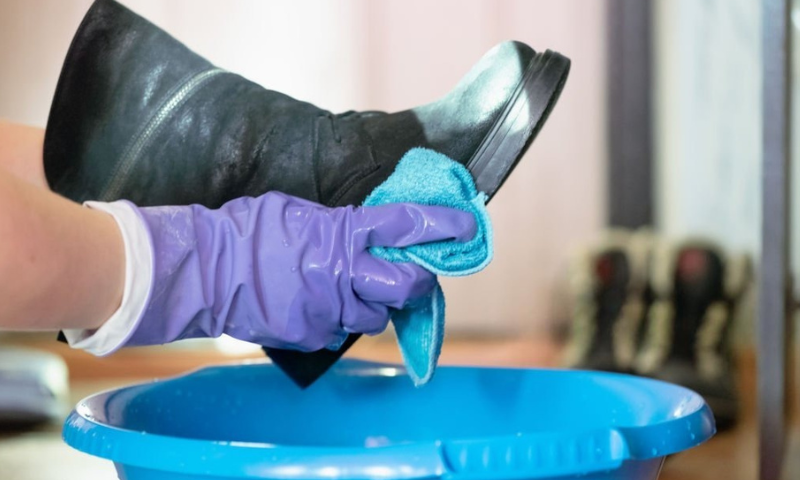 How To Wash Winter Boots